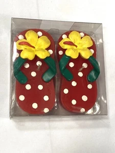 new LE gourment chef RED FLIP FLOP FLOWER FLORAL CANDLES - Foto 1 di 5
