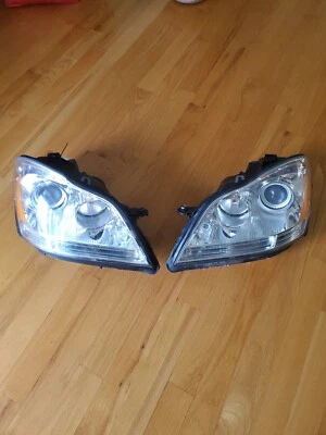 Mercedes-Benz Headlights X164 gl450 gl550 Bi Xenon Headlights - Image 1 of 4
