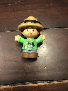 Little People Share & Care Safari Boy 2016 Fisher Price Zookeeper Hat Green Used - Picture 1 of 5
