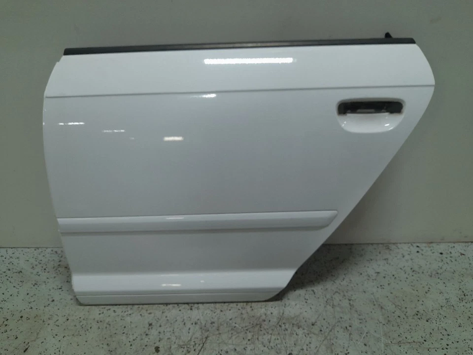 AUDI A3 2006-2013 PUERTA TRASERA IZQUIERDA Foto 1 de 4
