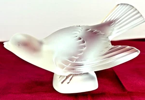 Lalique France Frosted Glass Sparrow Moineau Bird Figurine Signed 5" - Picture 1 of 13