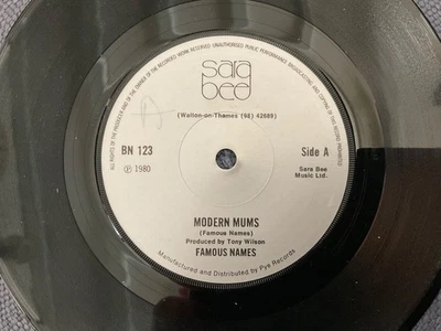 FAMOUS NAMES - BLIND DATE / MODERN MUMS rare UK 1980/ PUNK KBD / POWER POP MINT- - Image 1 of 2