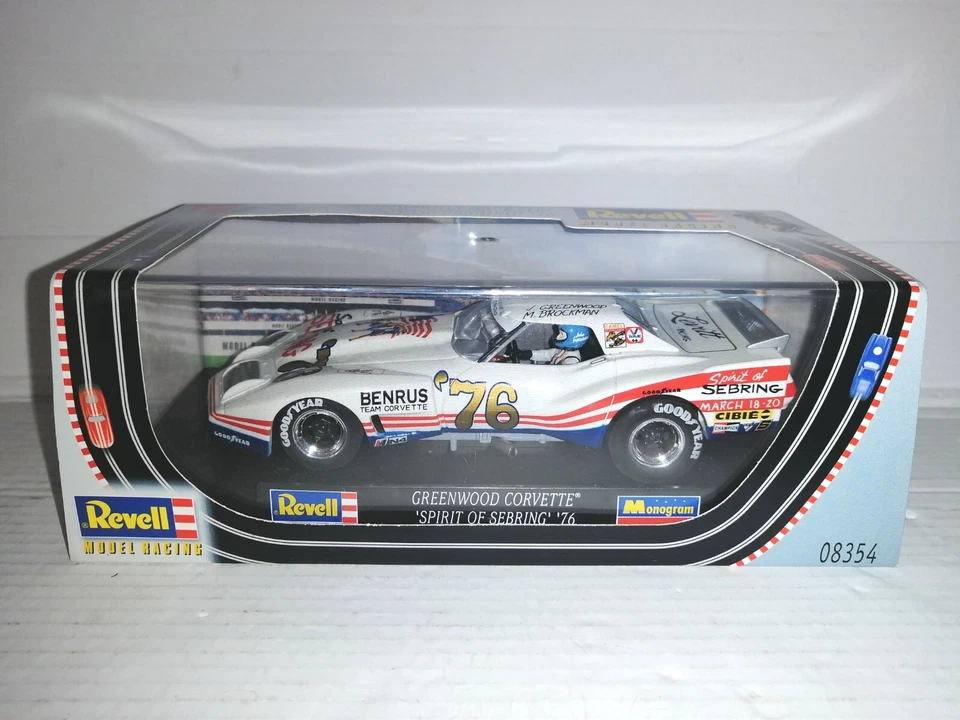 GREENWOOD CORVETTE SPIRIT OF SEBRING 76' RACING REVELL SCALA 1/32 - Immagine 1 di 1