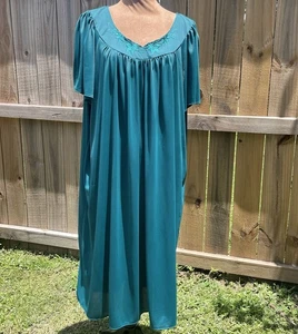 VTG Miss Elaine Nightgown 3X Green Nylon Flutter Sleeve Embroidered Neck - Picture 1 of 13