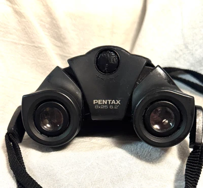 Pentax 8x25 UCF X Compact Binoculars - Image 1 of 4