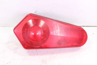 2009 POLARIS SPORTSMAN 850 XP EPS ЛЕВЫЙ ЗАДНИЙ ФОНАРЬ / ЗАДНИЙ ФОНАРЬ ТОРМОЗ - Изображение 1 из 4