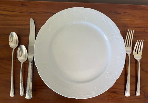 Gorham Greenbrier Sterling Silver 20 Piece Service for 4 - Never Used Cover