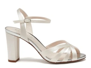 Rainbow Club Zapatos Blake Marfil Satinado Talla 5 1/2 - Imagen 1 de 4