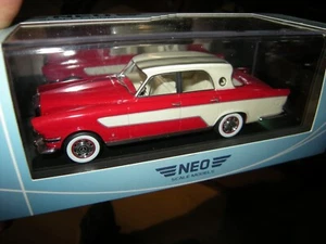 1:43 Neo Mercedes-Benz Ghia 300C Berlina rojo/beige en embalaje original - Imagen 1 de 1