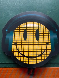 SMILER FACE DJ FLASHING T SHIRT SOUND ACTIVATED LED PANEL. 7. SEE VIDEO - Picture 1 of 1