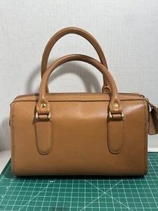 Genuine Leather Boston Bag Top Handles Tan Color Suede Backing Lining - Picture 1 of 18
