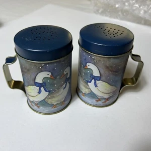 Vintage Salt & Pepper Shakers Canister Tin Aluminum Metal Winter Geese Goose - Picture 1 of 5