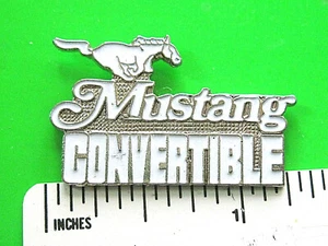 Ford MUSTANG CONVERTIBLE - hat pin , tie tac , lapel pin , hatpin GIFT BOXED - Picture 1 of 4