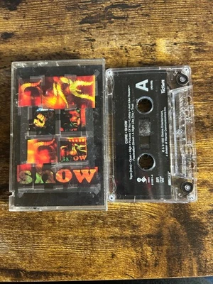 The Cure - SHOW - cassette/album (Fiction/Elektra/1995) - Image 1 of 4