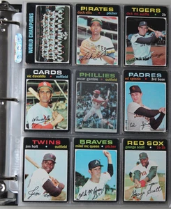 1971 TOPPS BASEBALL Partial Set in Binder - Over 375 Cards (mostly commons) - Picture 1 of 4