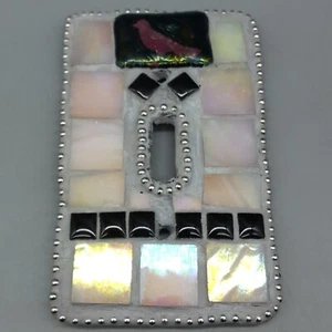 Cubierta de placa de pared de luz con interruptor estándar Art Tile rosa, negro, gris con pájaro único - Imagen 1 de 8