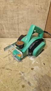 Cepilladora de madera eléctrica Hitachi P20SA2 110V con guía - Imagen 1 de 4