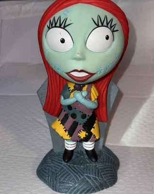 Nightmare Before Christmas 8 Inch PVC Figural Bank | Sally - Imagem 1 de 4