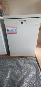 Miele G4920 Freestanding Dishwasher White - Picture 1 of 4