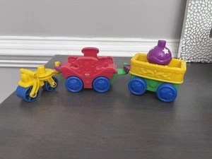 2003 Fisher Price Little People Parading Pals Set VEHICLES ONLY Circus Parade - Picture 1 of 5
