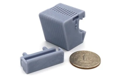 Tractor Suitcase Weight with Bracket - John Deere (Unmarked) - 16th Scale - 12P - Image 1 of 4