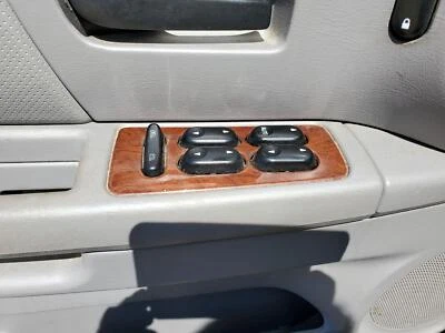Interruptor de janela Drivers Master 2000-2005 Mercury Sable - Imagem 1 de 4