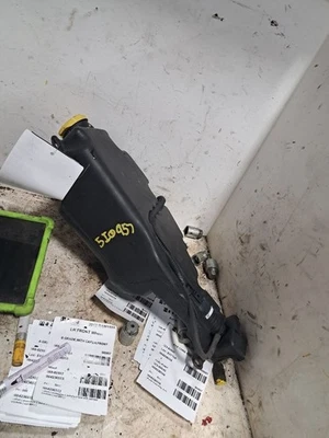 Washer Reservoir/Bottle Assembly 2012 Ram1500 Sku#4236501 — 第 1/4 张图片