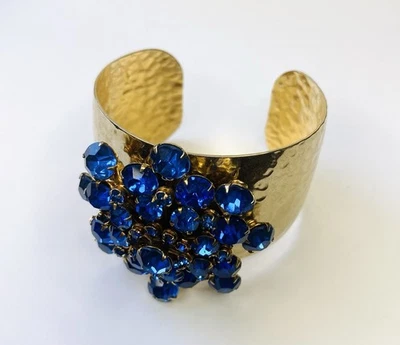 Brazalete ajustable de diamantes de imitación de cristal azul para mujer Foto 1 de 4