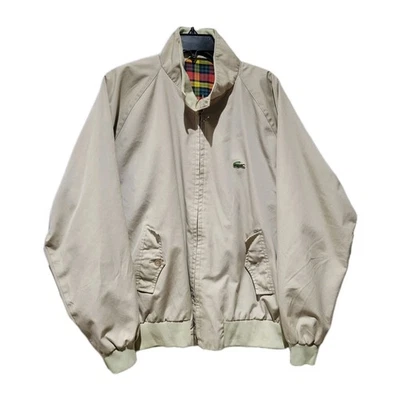 Jaqueta masculina Lacoste vintage IZOD 70s anos 80 cor pop forro xadrez tamanho GG bege  - Imagem 1 de 4
