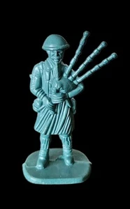 Vintage grün Kunststoff Armee Männer Dudelsackspieler / Dudelsack Spieler 2" - Bild 1 von 2