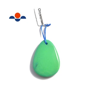 Colgante de crisoprasa verde lágrima o forma irregular aprox 30x40 mm - Imagen 1 de 5