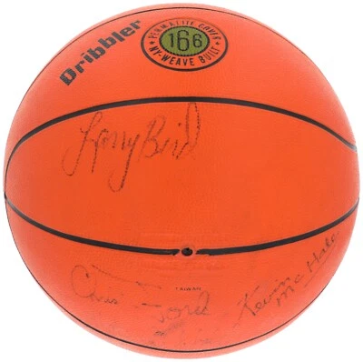 1980-81 Boston Celtics Team Signed Basketball Larry Bird PSA DNA COA - Image 1 of 4
