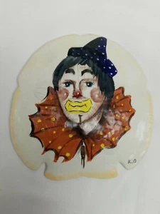 Vintage Hand Painted Clown Sand Dollar Signed K.D SAND DOLLARS OF JEKYLL ISLAND - Picture 1 of 5