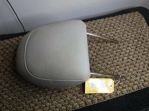 CHRYSLER 300C OEM 2005 Front Seat- leather Head Rest Driver Side .GREY L-1 - Picture 1 of 3