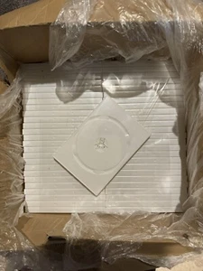 Lote de 50 fundas de plástico blanco para DVD/CD con funda de plástico para insertos. - Imagen 1 de 2