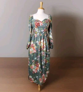 Floral Maxi Long Sleeve Sweetheart Neck Smocked Molded Cups Women's Medium Dress - Picture 1 of 7