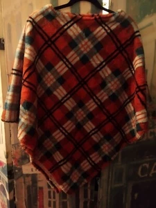 Faux Fur Plaid Poncho One Size - Picture 1 of 2