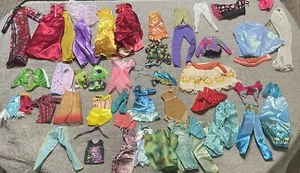 Disney Princess Barbie Size Fashion Doll Dress Gown Clothes Lot Of 40 Pieces - Picture 1 of 7