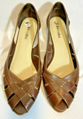 Zapatos peep toe de cuero marrón St Johns Bay Foto 1 de 4