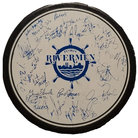 STAMPED on SIGs TEAM! PEORIA RIVERMEN OFFICIAL SPONSORED HOCKEY PUCK MADE IN -CZ Cover
