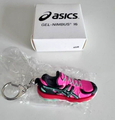 ASICS Gel-Nimbus 16, unità flash USB 4 GB, memory stick, portachiavi, raro da collezione - Immagine 1 di 4