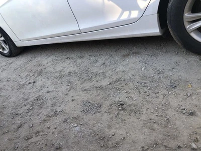 Falda moldeada panel basculante inferior SONATA 2013 909090 Foto 1 de 4