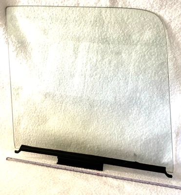 ORIGINAL 61-66 FORD F100 F250 TRUCK PASSENGER SIDE RH WINDOW GLASS,RAIL,BRACKET! - Image 1 of 4