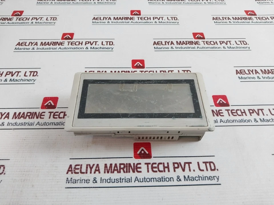 Idec HG1F-SB22YF-W Touch Screen Display 24VDC - Image 1 of 4