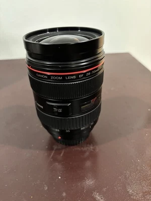 Canon EF 28-70mm f/2.8 Zoom Lens - Image 1 of 4