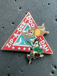 Adventures by Disney Pin Chip & Dale Alpine Magic Zip A Dee Doo Dah - Bild 1 von 2