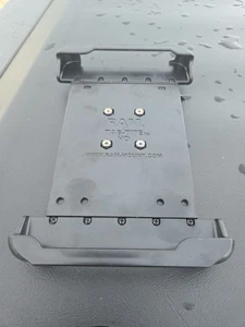 RAM Mount Tablet Mount Tab-Tite Cradle for 7-8" 8.4" Tablets RAM-HOL-TAB23U NEW - Afbeelding 1 van 6