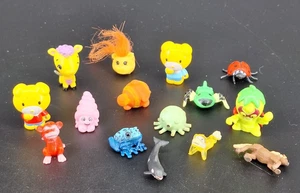 Mixed Lot of 15 Various Miniture Unisex Rubber & Plastic Toy - Foto 1 di 11