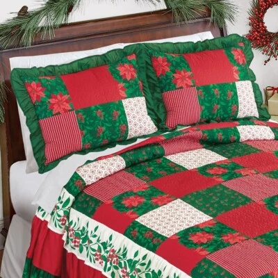 Set of 2 Christmas Mistletoe Patchwork Triple Ruffle Pillow Shams — 第 1/2 张图片