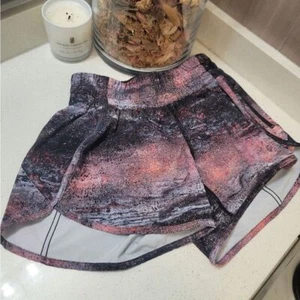Lululemon Tracker Short V *4"Azurite Poppy Coral Multi Size 4 - Picture 1 of 6